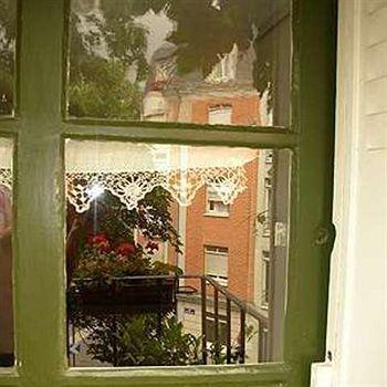 Bed & Breakfast La Campagne A Paris Exterior photo